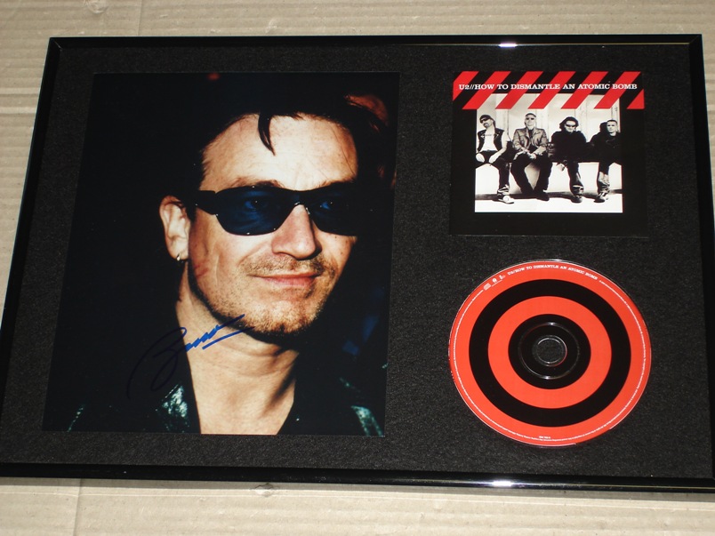 Bono U2 Awesome New Autograph Photo HAND SIGNED CD Frame Display
